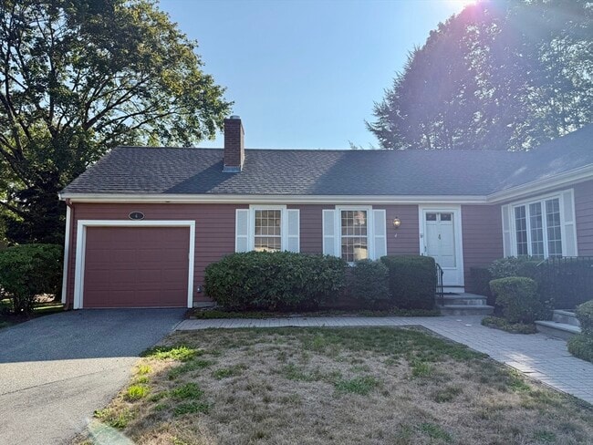 4 Lois Ln in Lexington, MA - Building Photo - Building Photo