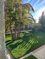 22970 Crespi St in Los Angeles, CA - Building Photo