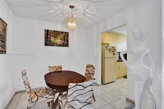 7150 Indian Creek Dr in Miami, FL - Building Photo - Building Photo