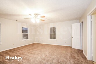 16 Pondview Ct in Brownsburg, IN - Foto de edificio - Building Photo