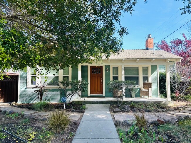 property at 504 Montgomery St