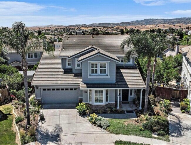 property at 722 Bentley Ct