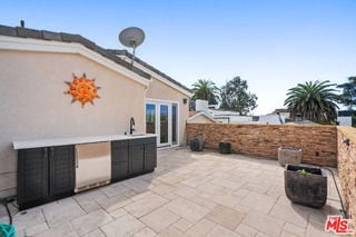 property at 707 Jasmine Ave