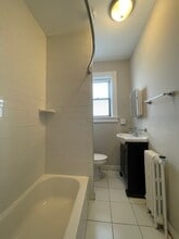 300-308 Valley Brook Ave in Lyndhurst, NJ - Foto de edificio - Building Photo