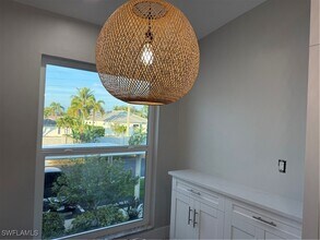 834 Gulf Pavillion Dr in Naples, FL - Building Photo - Building Photo