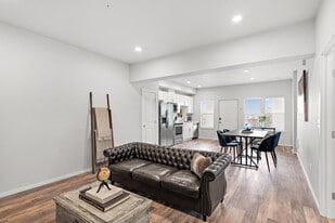 624 E 32nd St in Tacoma, WA - Building Photo