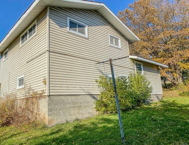 239 Luddington St in Syracuse, NY - Building Photo - Building Photo
