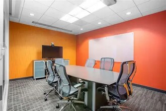111 W Ocean Blvd in Long Beach, CA - Building Photo - Building Photo