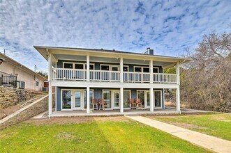 5213 River Ridge St in Granbury, TX - Building Photo - Building Photo