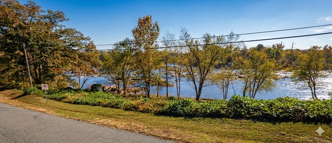 428 Ingleside Dr in Falmouth, VA - Building Photo - Building Photo