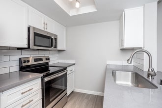 Trails at Grand Terrace in Colton, CA - Foto de edificio - Interior Photo