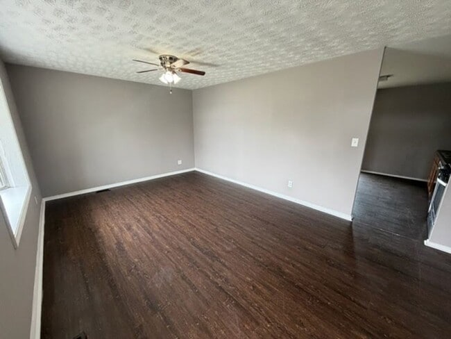 3212 Kimberly Dr in Champaign, IL - Building Photo - Building Photo