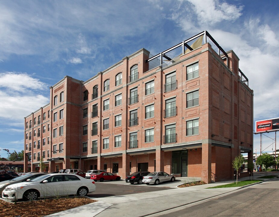 Evans Station Lofts in Denver, CO - Foto de edificio