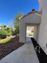 2417 Sage Pointe Cir in Las Vegas, NV - Foto de edificio - Building Photo