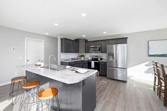 property at 1110 E New Madrid