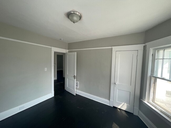 552 E 120th St in Cleveland, OH - Building Photo - Building Photo