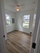 1327 E 359th St in Eastlake, OH - Building Photo - Building Photo