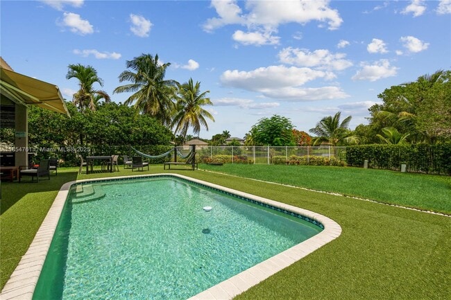 4202 Sabal Ridge Cir in Weston, FL - Building Photo - Building Photo