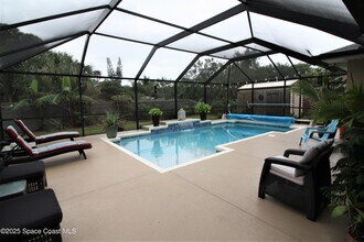 545 Castana Ave SE in Palm Bay, FL - Building Photo - Building Photo