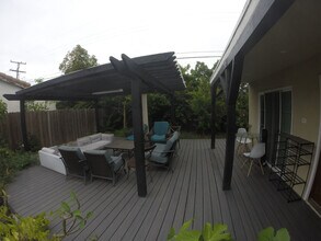 3720 Elm Ave in Long Beach, CA - Building Photo - Building Photo