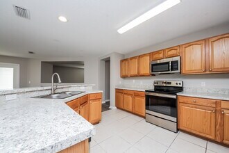 4550 Ross Lanier Ln in Kissimmee, FL - Building Photo - Building Photo