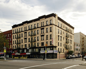 2143 Seventh Ave in New York, NY - Building Photo - Building Photo