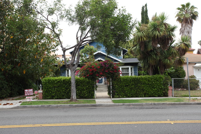 Breezes Del Mar in Santa Monica, CA - Foto de edificio - Building Photo