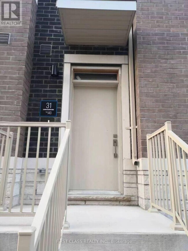 31 Almond Blossom Mews in Vaughan, ON - Building Photo - Building Photo