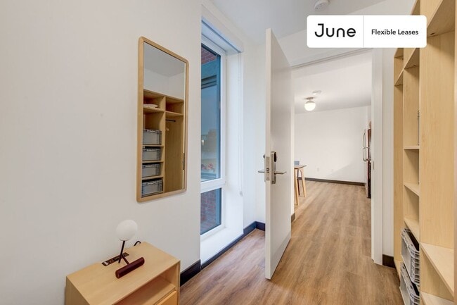 property at 186 N 6th St