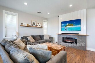 38496 Windingwalk Dr in Murrieta, CA - Building Photo - Building Photo