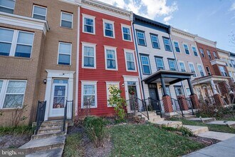 721 Anacostia Ave NE, Unit Unit 30 in Washington, DC - Building Photo - Building Photo