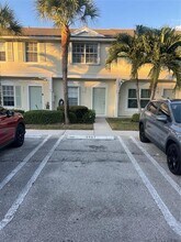 9967 NW 56th Pl in Coral Springs, FL - Building Photo - Building Photo