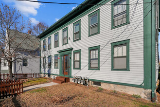 221 Cato St in Woonsocket, RI - Building Photo - Building Photo