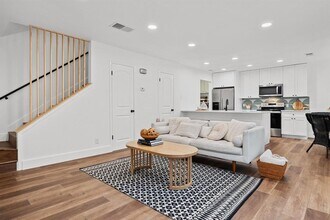 1504 Allen Rd in Austin, TX - Building Photo - Building Photo