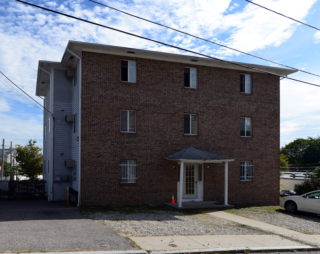 35 Veto St in Providence, RI - Foto de edificio - Building Photo