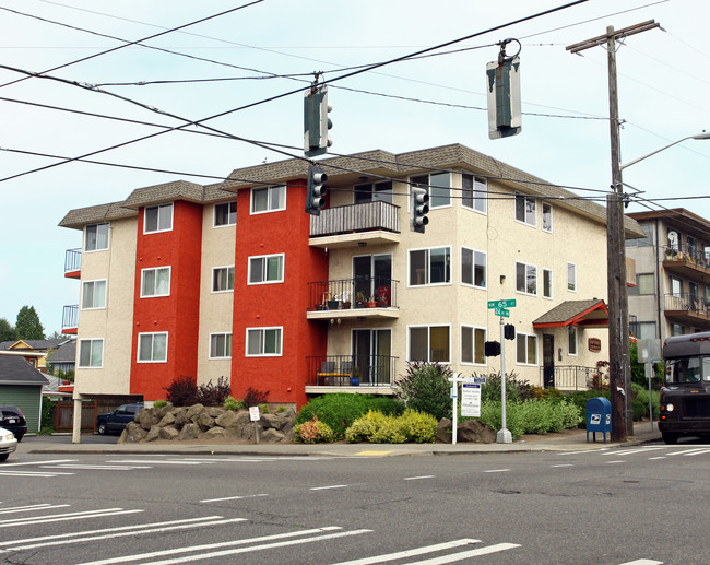 6501 24th Ave NW in Seattle, WA - Foto de edificio - Building Photo