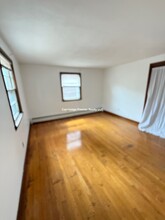 400 Walden St, Unit 1 in Cambridge, MA - Building Photo - Building Photo