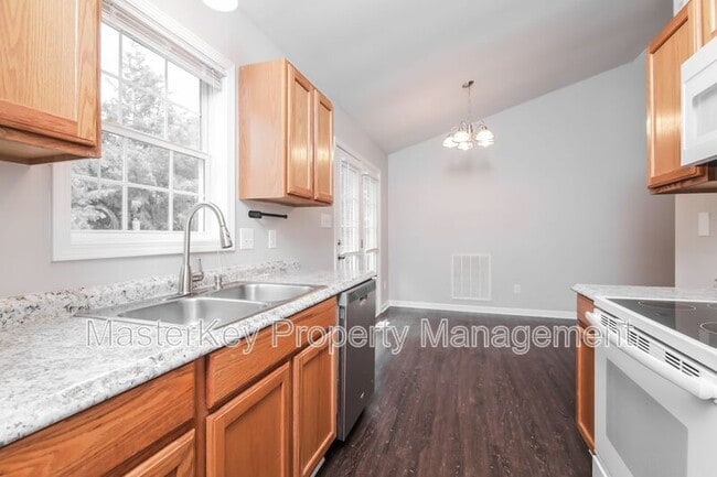 6025 Presentation St in Knightdale, NC - Building Photo - Building Photo