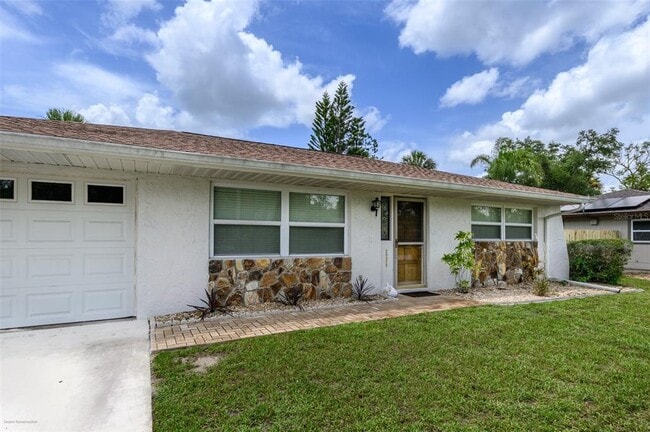 20375 Andover Ave in Port Charlotte, FL - Building Photo - Building Photo