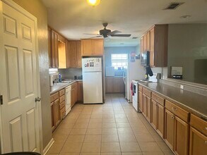 2633 Mission Rd in Tallahassee, FL - Building Photo - Building Photo