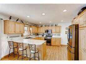 7970 Bluff Rd in Rockford, MN - Building Photo