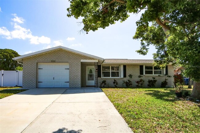property at 4338 Tall Oak Ln