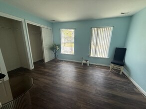 382 Ocean Ave in Jersey City, NJ - Building Photo - Building Photo
