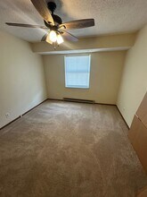 518 N Oak St in Monticello, IL - Building Photo - Building Photo