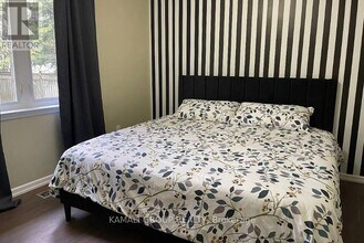 267 Homewood Ave in Toronto, ON - Building Photo - Building Photo