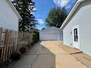 4127 13th Ave NW in Rochester, MN - Building Photo - Building Photo