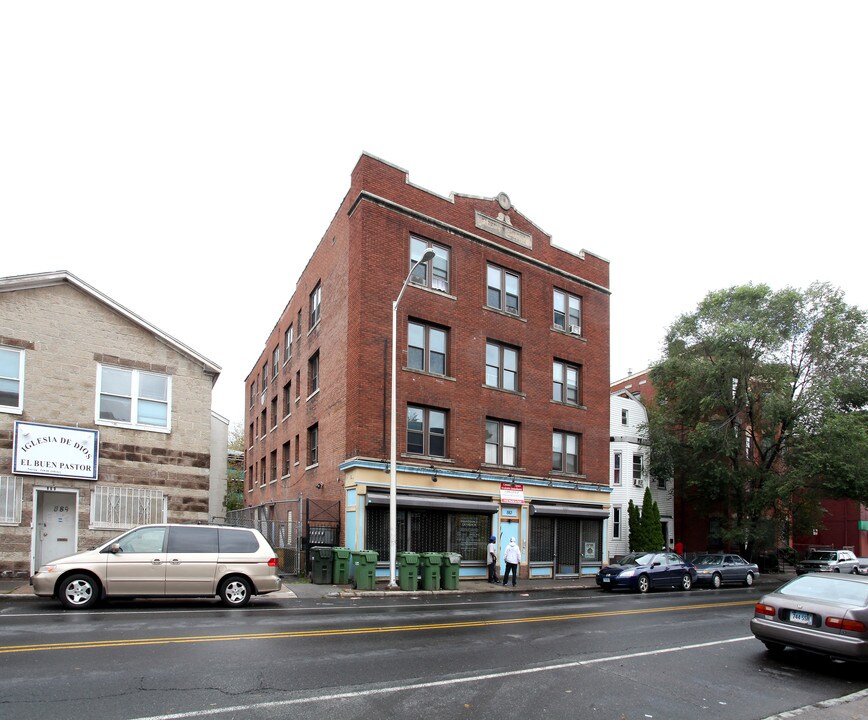 Freeman Building in Hartford, CT - Building Photo