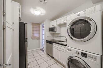 57 W Lewis Ave in Phoenix, AZ - Building Photo - Building Photo