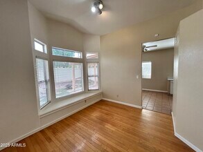 1233 N Pebble Beach Dr in Gilbert, AZ - Building Photo - Building Photo