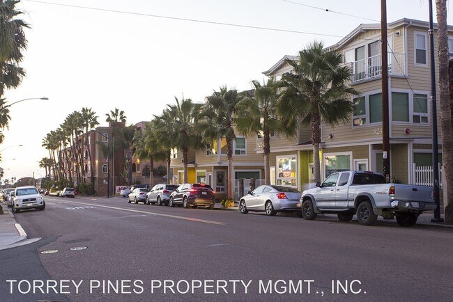 929 Turquoise St in San Diego, CA - Building Photo - Building Photo
